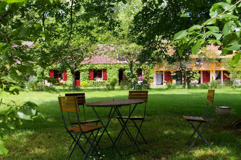 Chambres D'Hotes - Domaine De Montizeau Lailly-en-Val Dış mekan fotoğraf